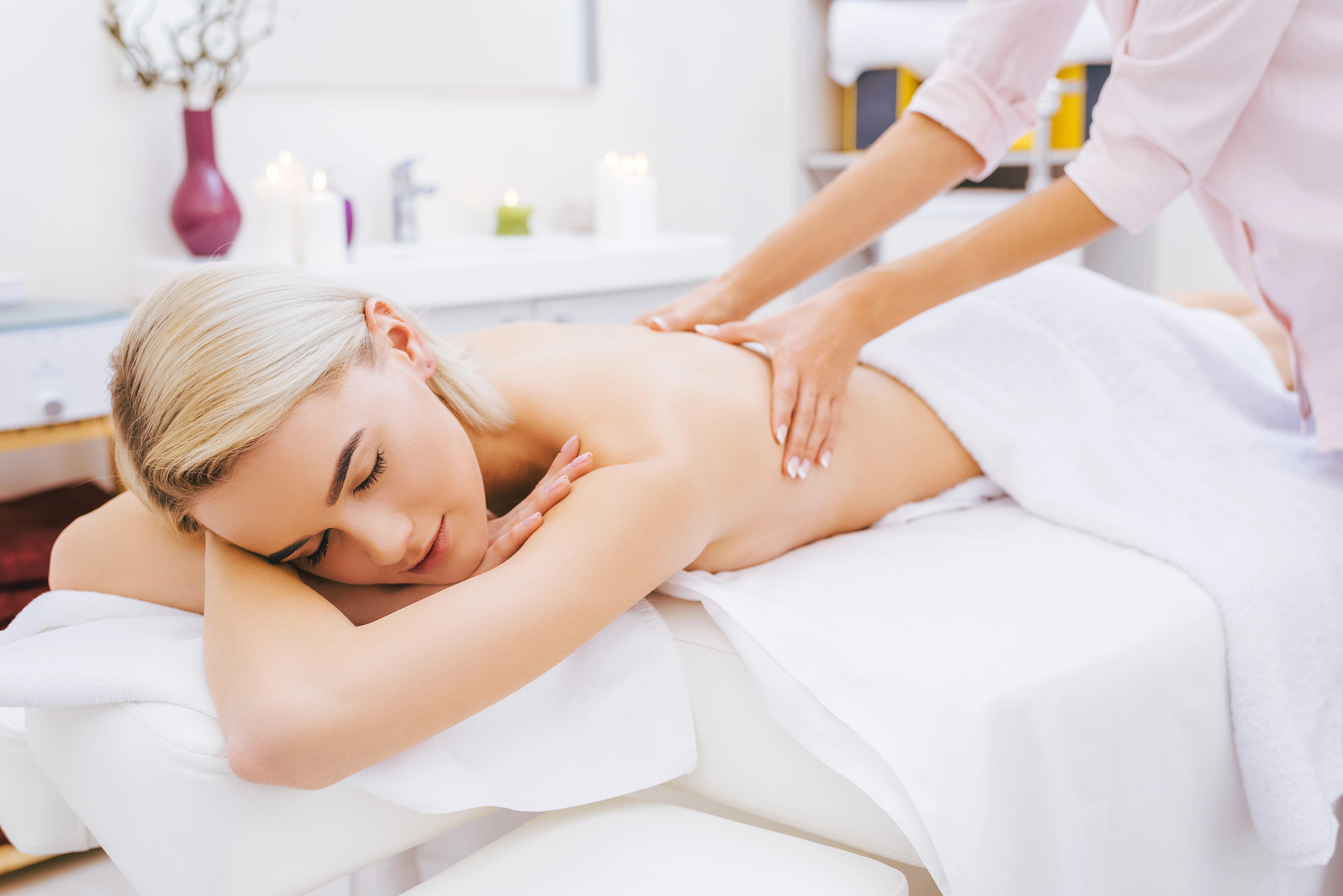 Relaxing back massage