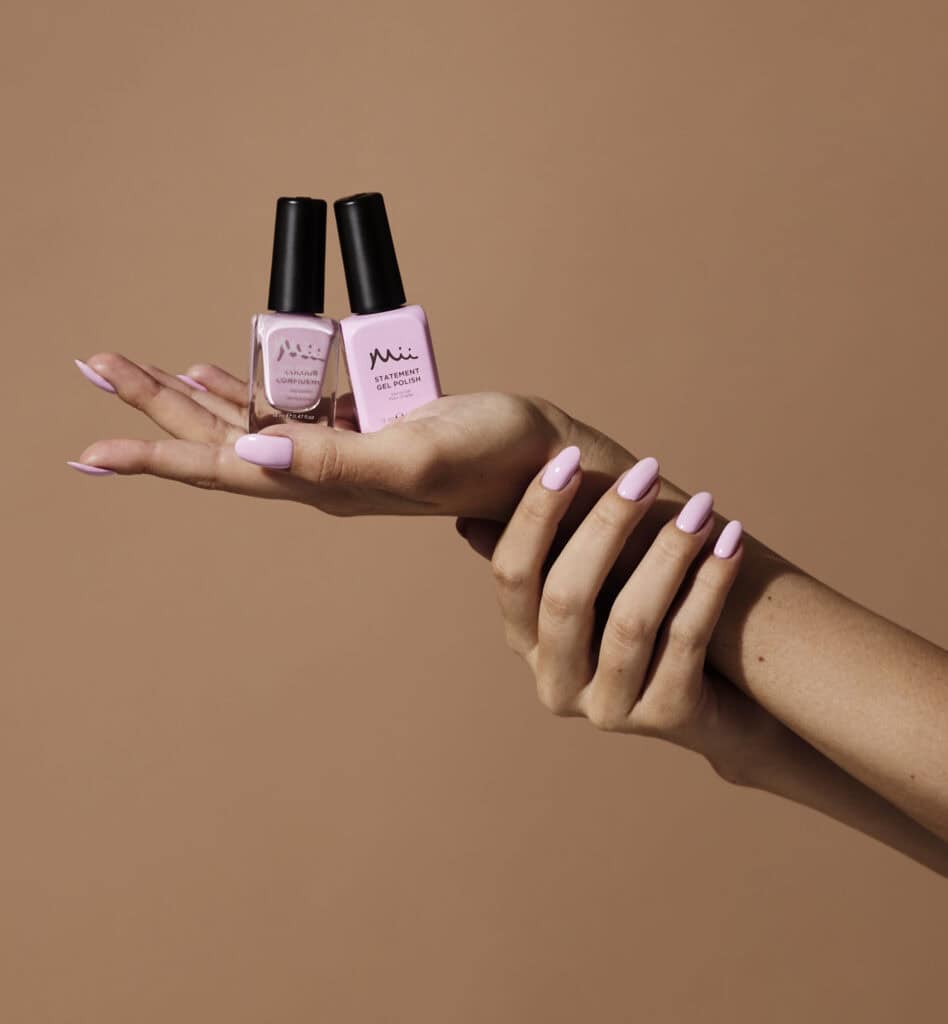 Mii Statement Gel nail polish